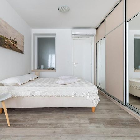Syraino Apartment Skopelos Buitenkant foto