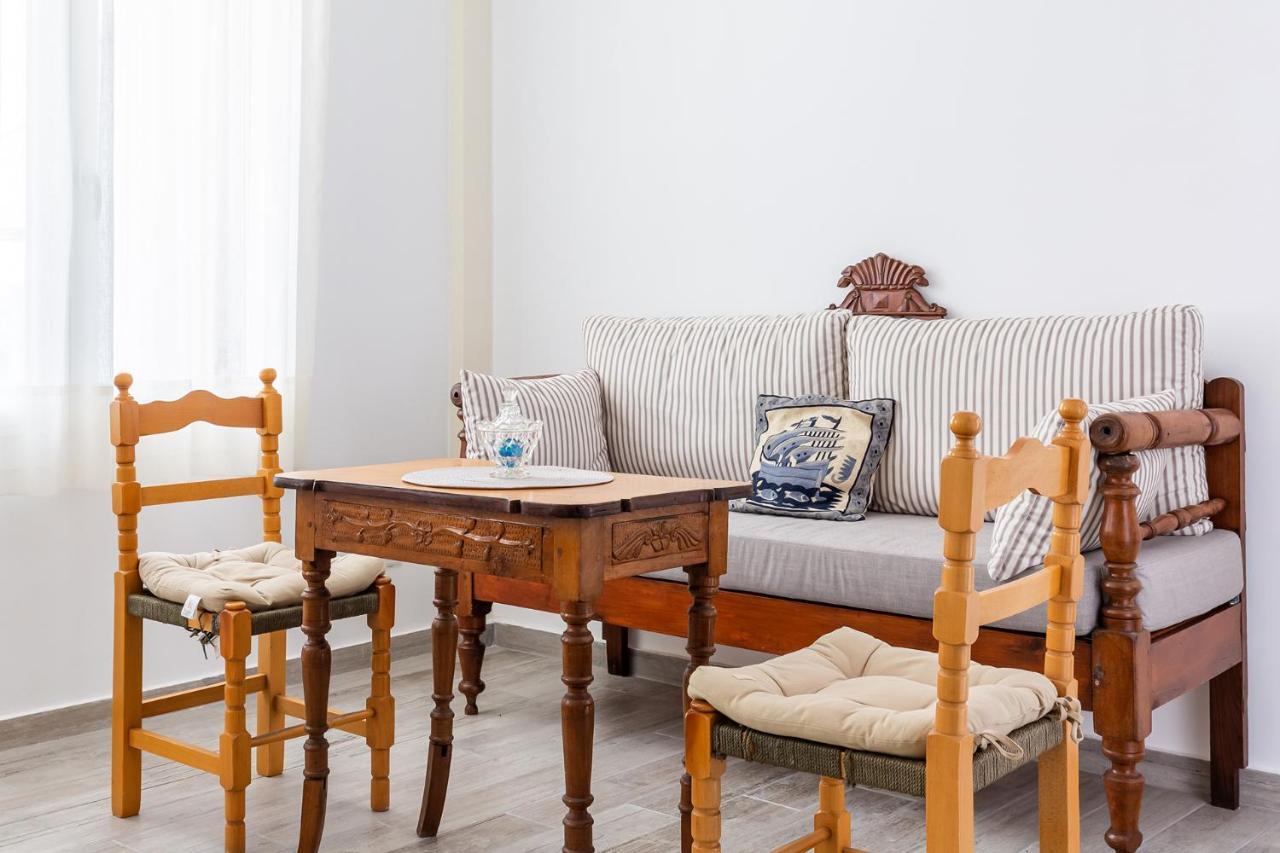 Syraino Apartment Skopelos Buitenkant foto