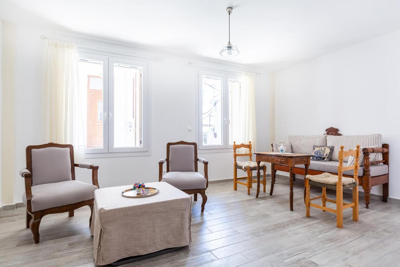 Syraino Apartment Skopelos Buitenkant foto