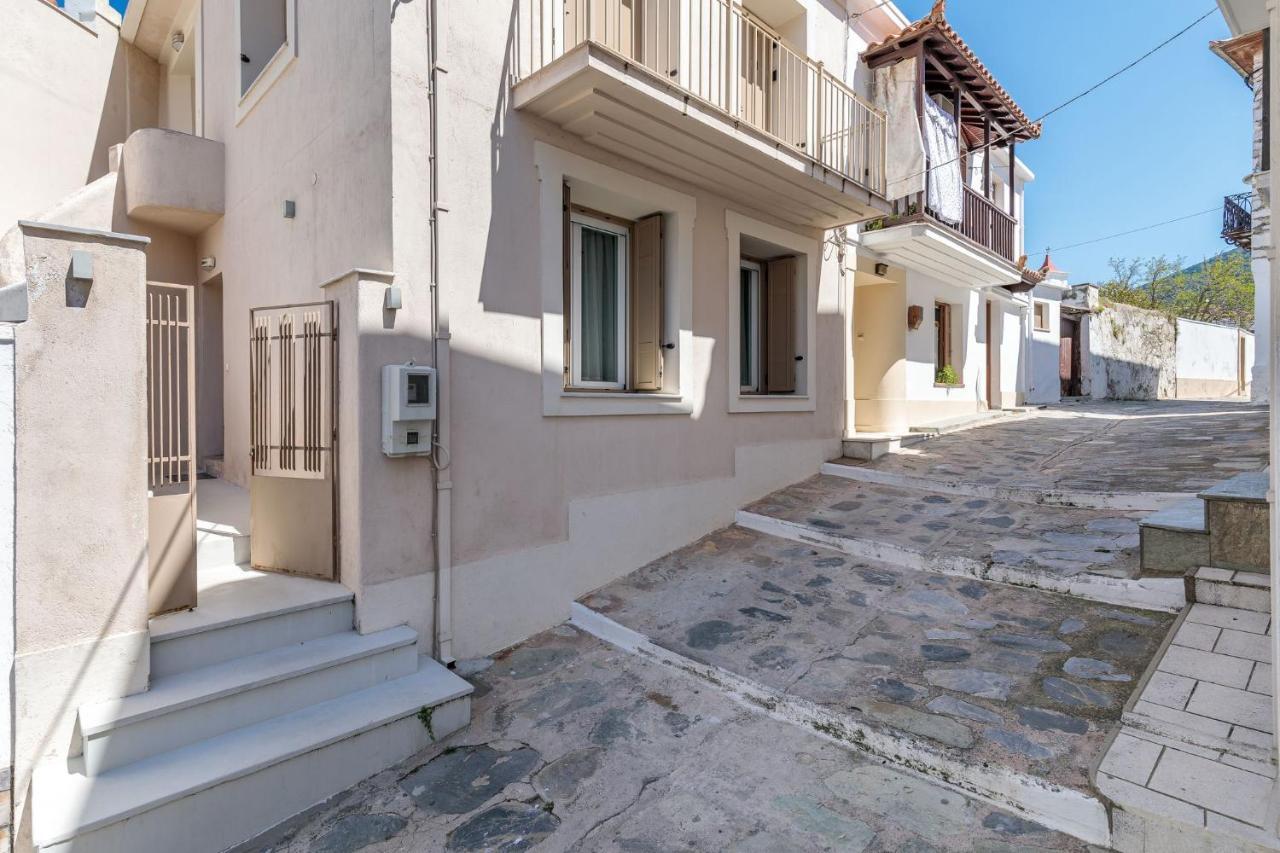 Syraino Apartment Skopelos Buitenkant foto